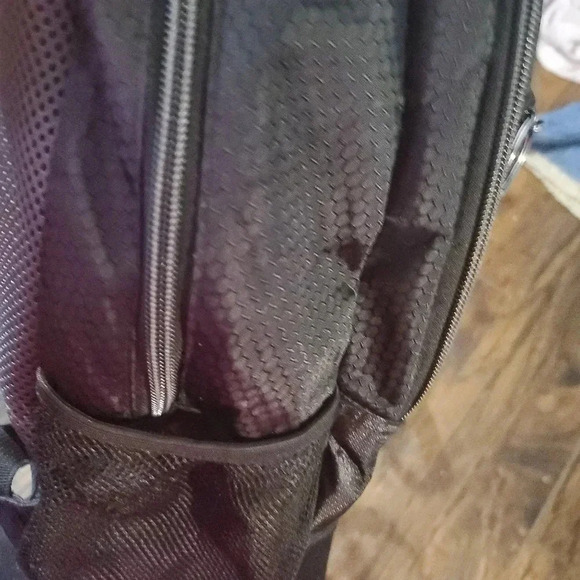 FILA backpack - Picture 3 of 10